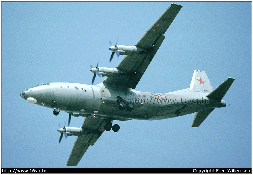 .An-12BP '96'