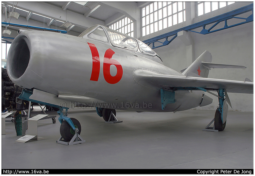 .MiG-15UTI '16'