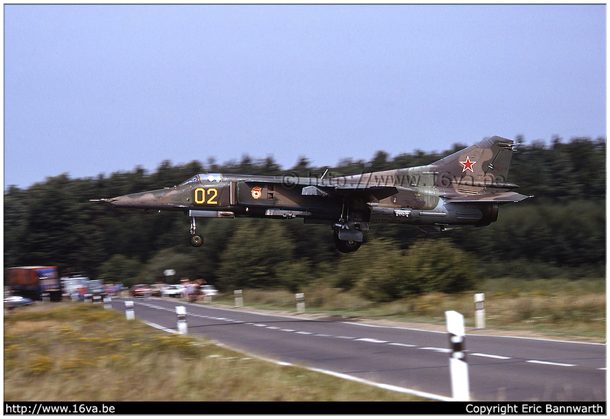 .MiG-27D '02'