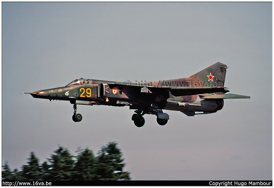 .MiG-27D '29'