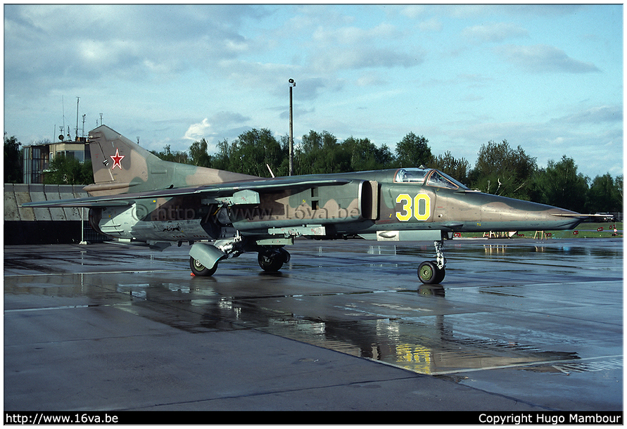 .MiG-27D '30'