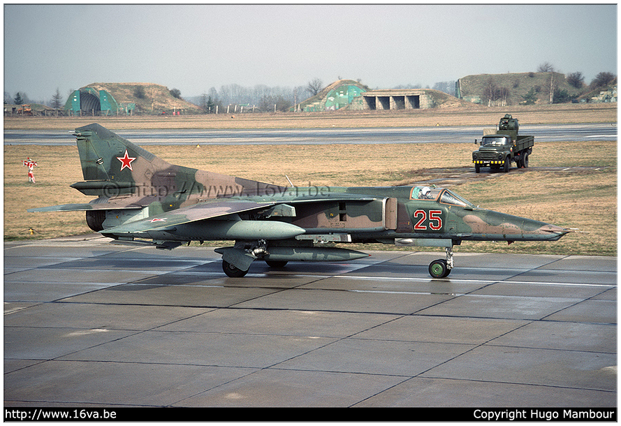 .MiG-27D '25'