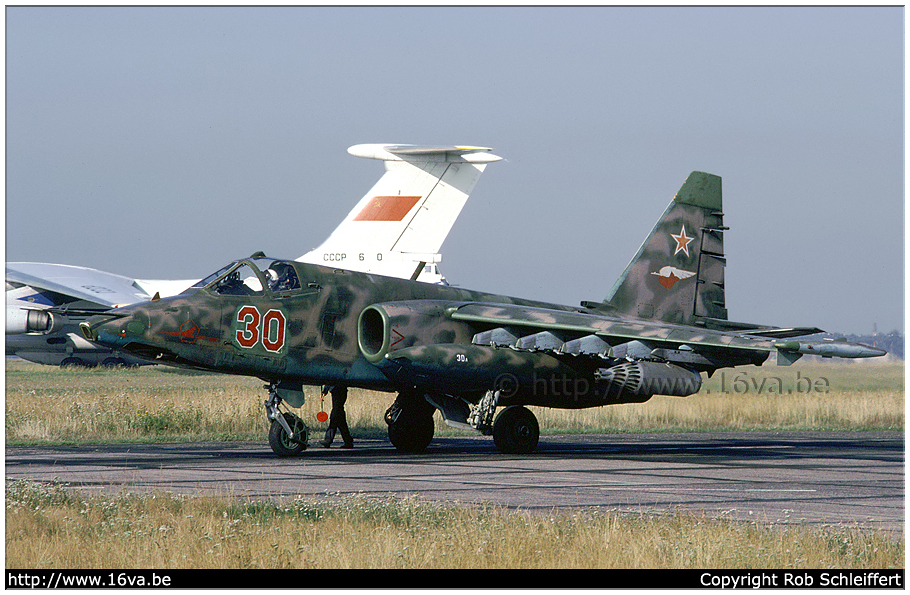 .Su-25 '30'