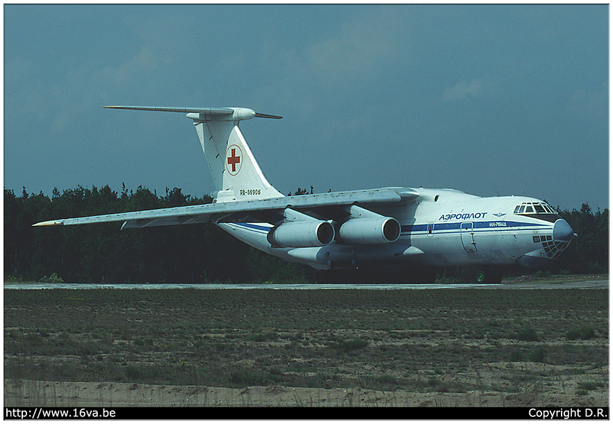 .Il-76MD '86906'