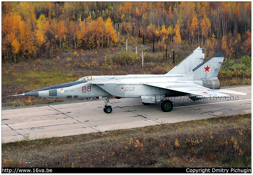 .MiG-25RBF '68'