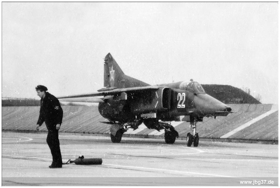 .MiG-27K '22'