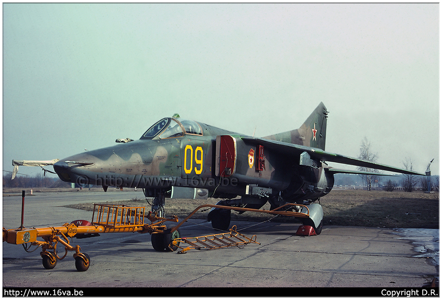 .MiG-27D '09'