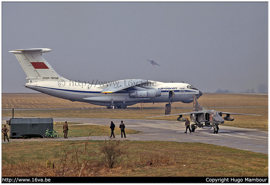 .MiG-27M Il-76