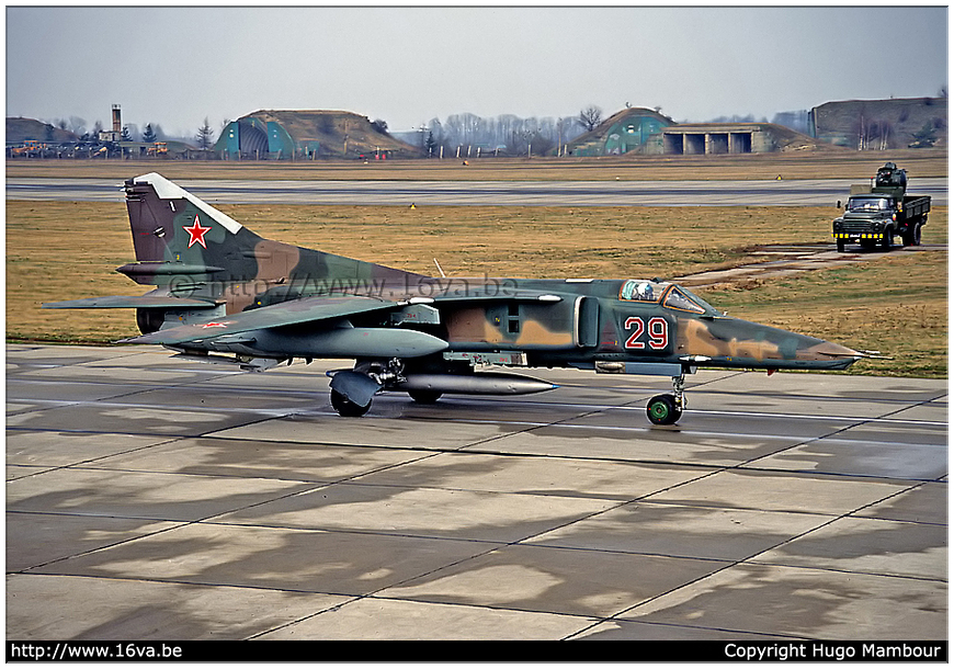 .MiG-27D '29'