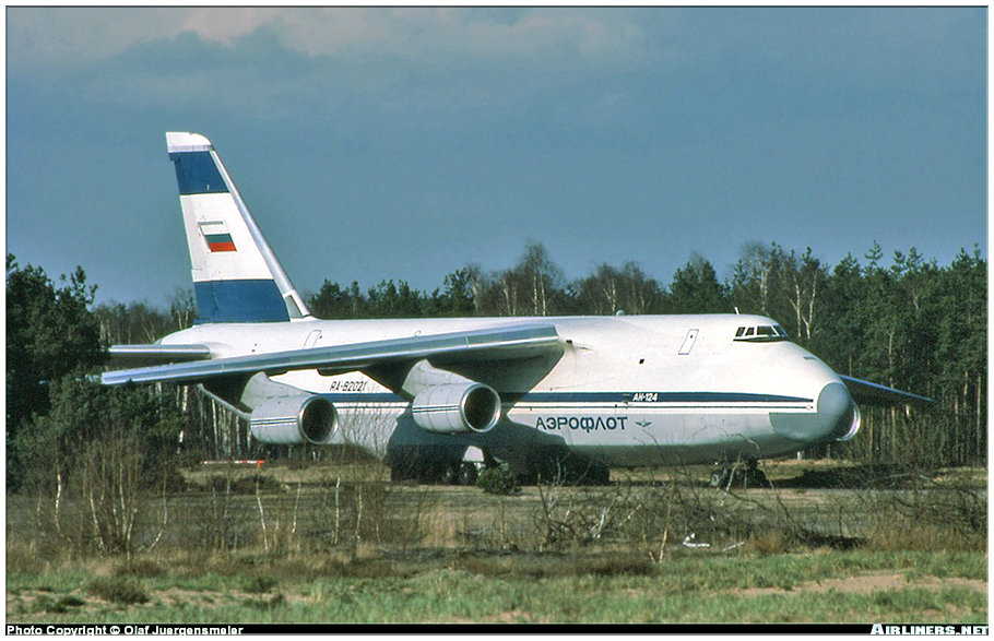 .An-124 '82021'